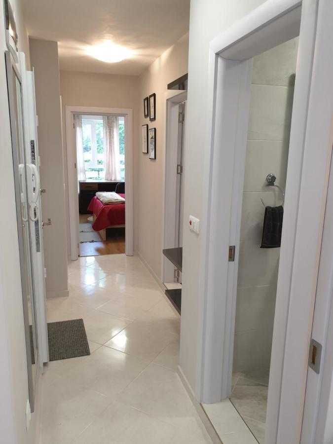 New The Twins Varna Two-Bedroom, Apt 5 At 15 Tsani Ginchev Street, Floor 3 Dış mekan fotoğraf