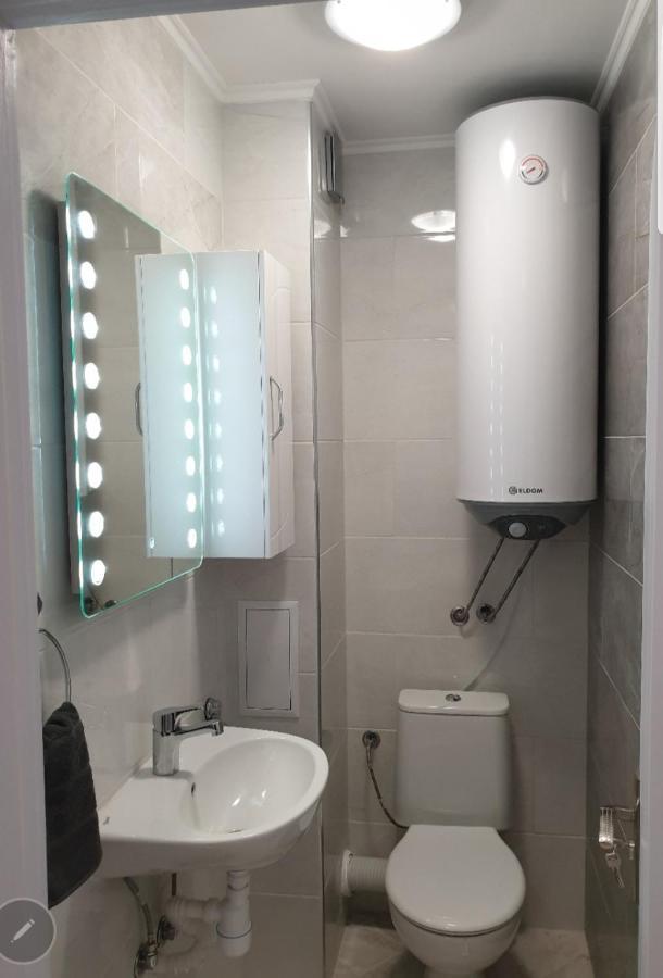 New The Twins Varna Two-Bedroom, Apt 5 At 15 Tsani Ginchev Street, Floor 3 Dış mekan fotoğraf